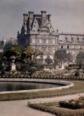 Denim in Paris, 1923 Lookbook Image 2