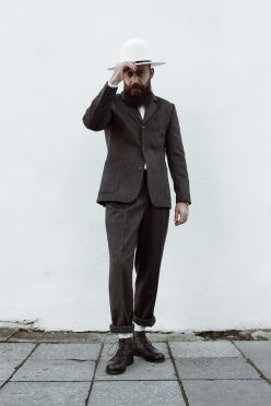 Ashy Suits Lookbook Image 4