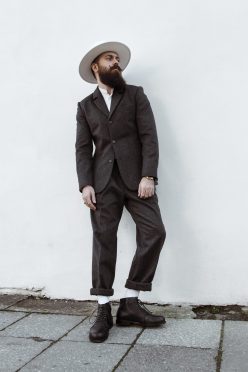 Ashy Suits Lookbook Image 2