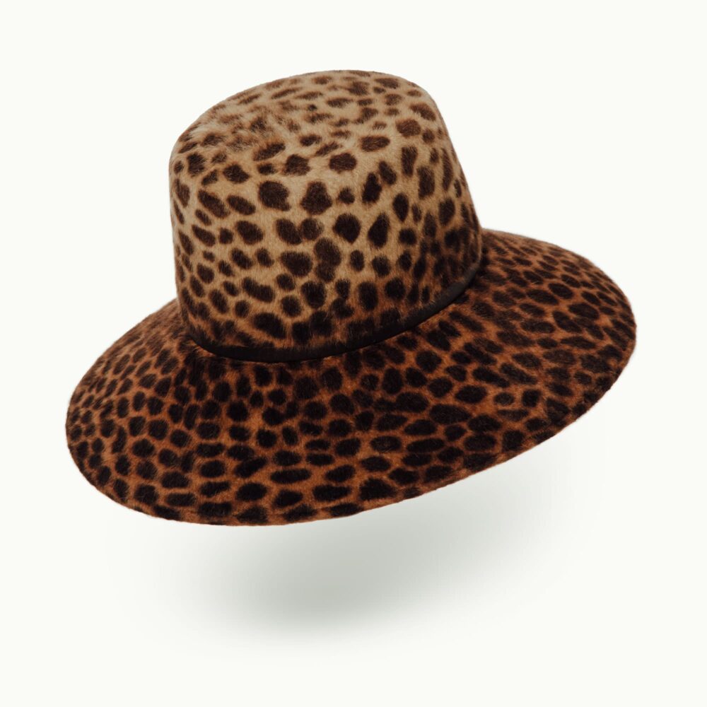 Hats - Women - Comtesse Jaguar Print Image 1