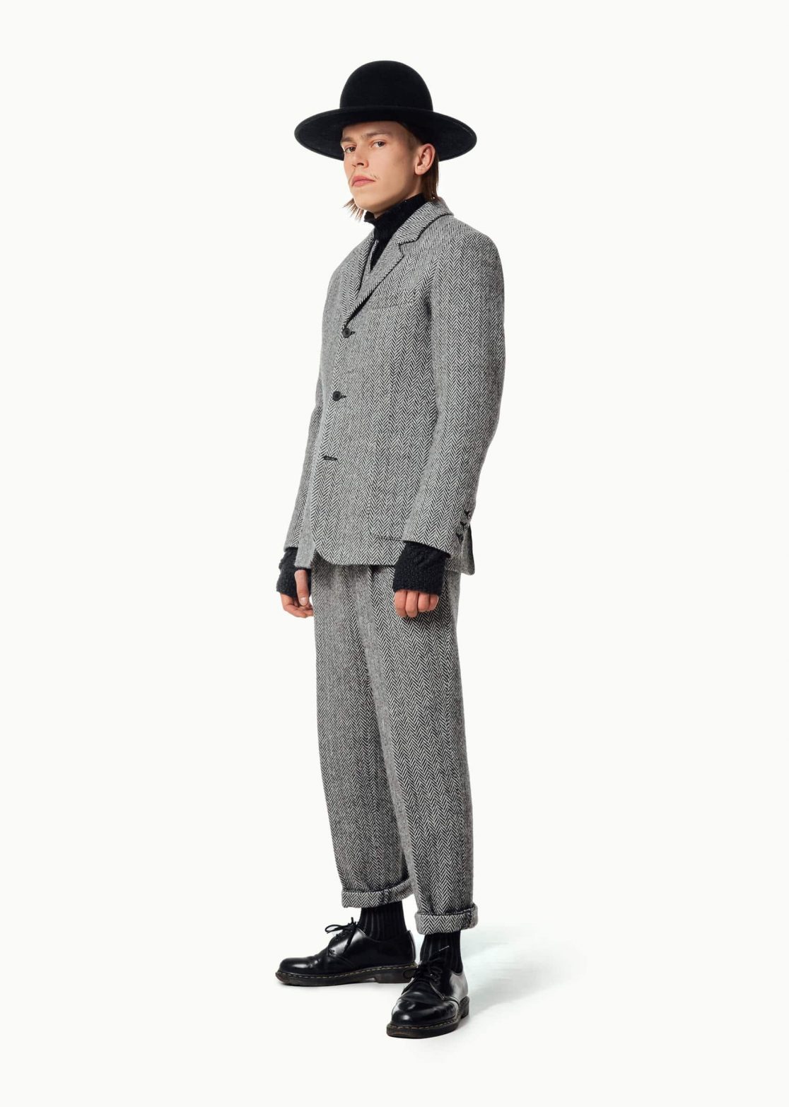 Men - Suit Jackets - Willidow Suit B/W Herringbone Image Secondary