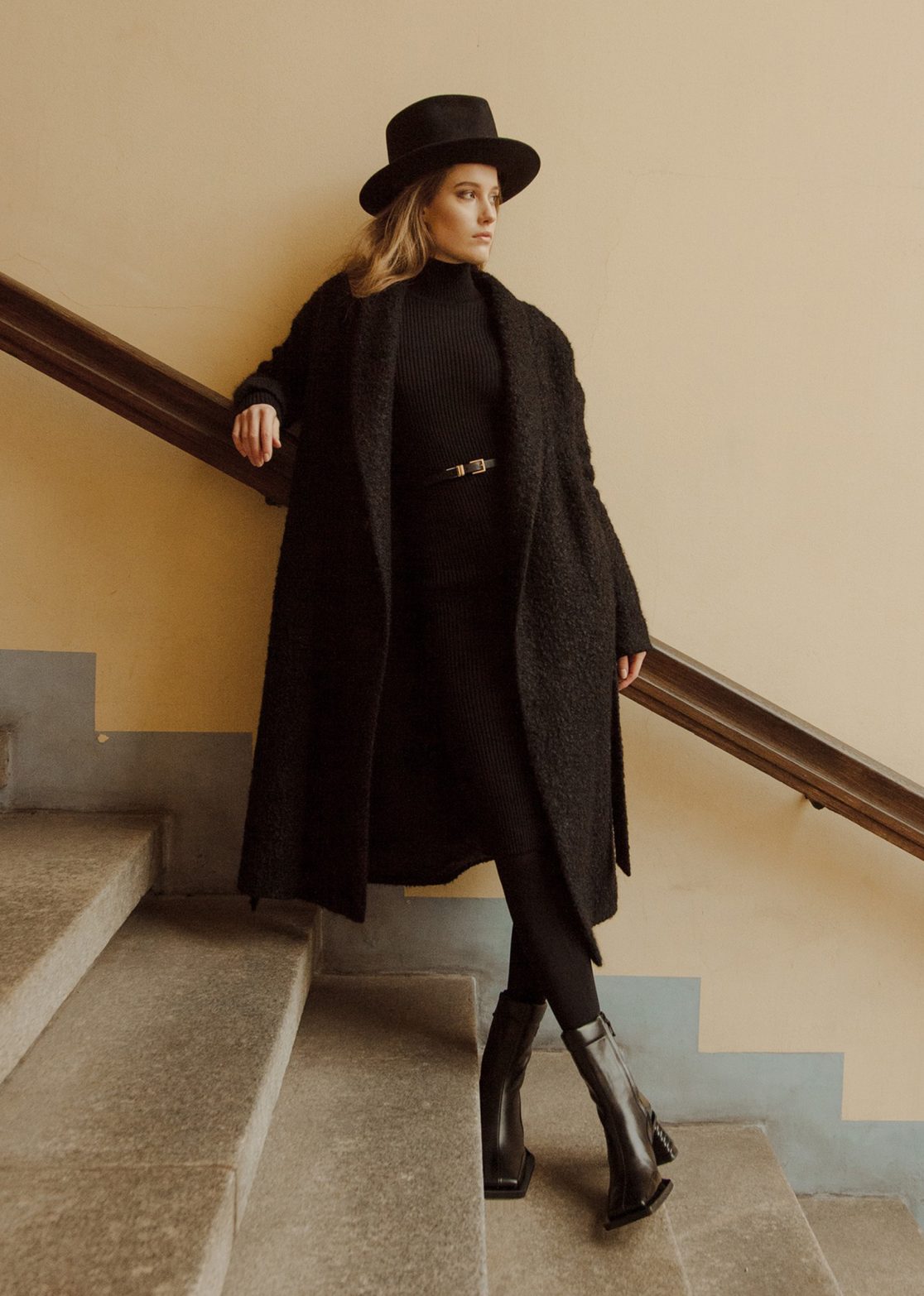 Women - Coats - Aesti Coat Black Image Primary