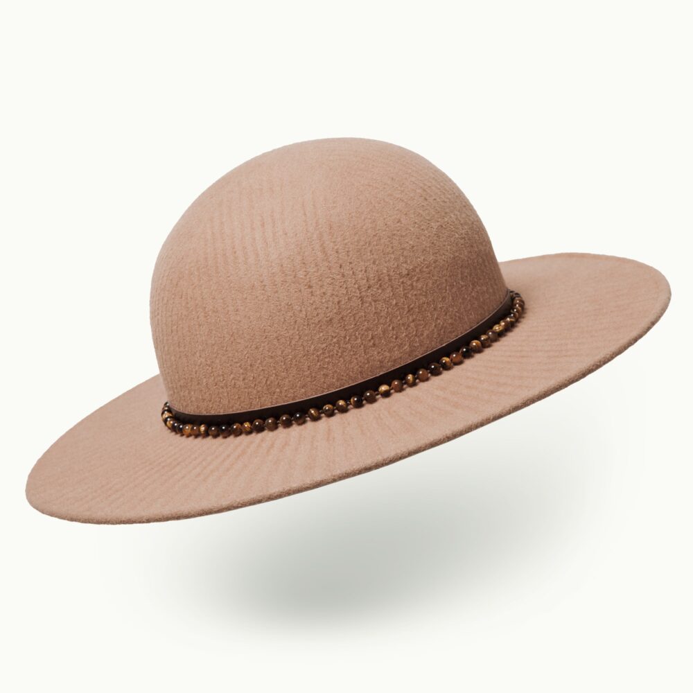 Hats - Women - Unisex - Men - Sphere Low Sand Embossed Image 1