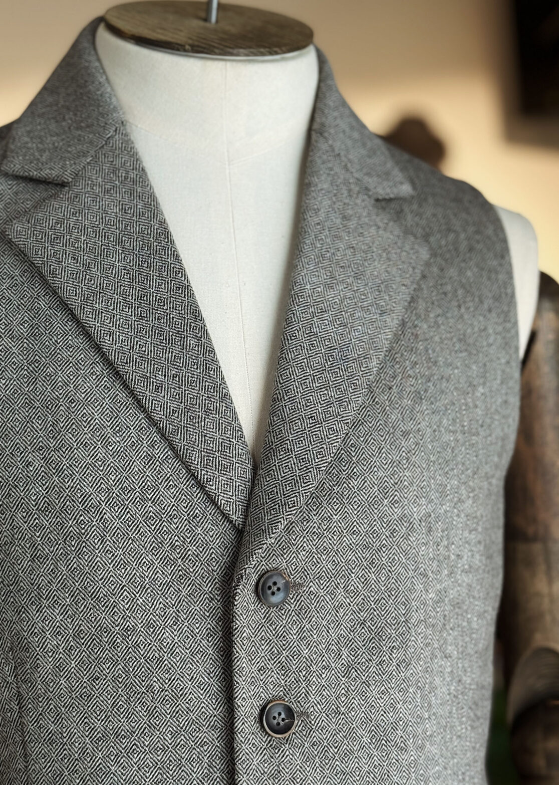 Limited items - NEW IN - Men - Gilet a Revers Diamond Image Secondary