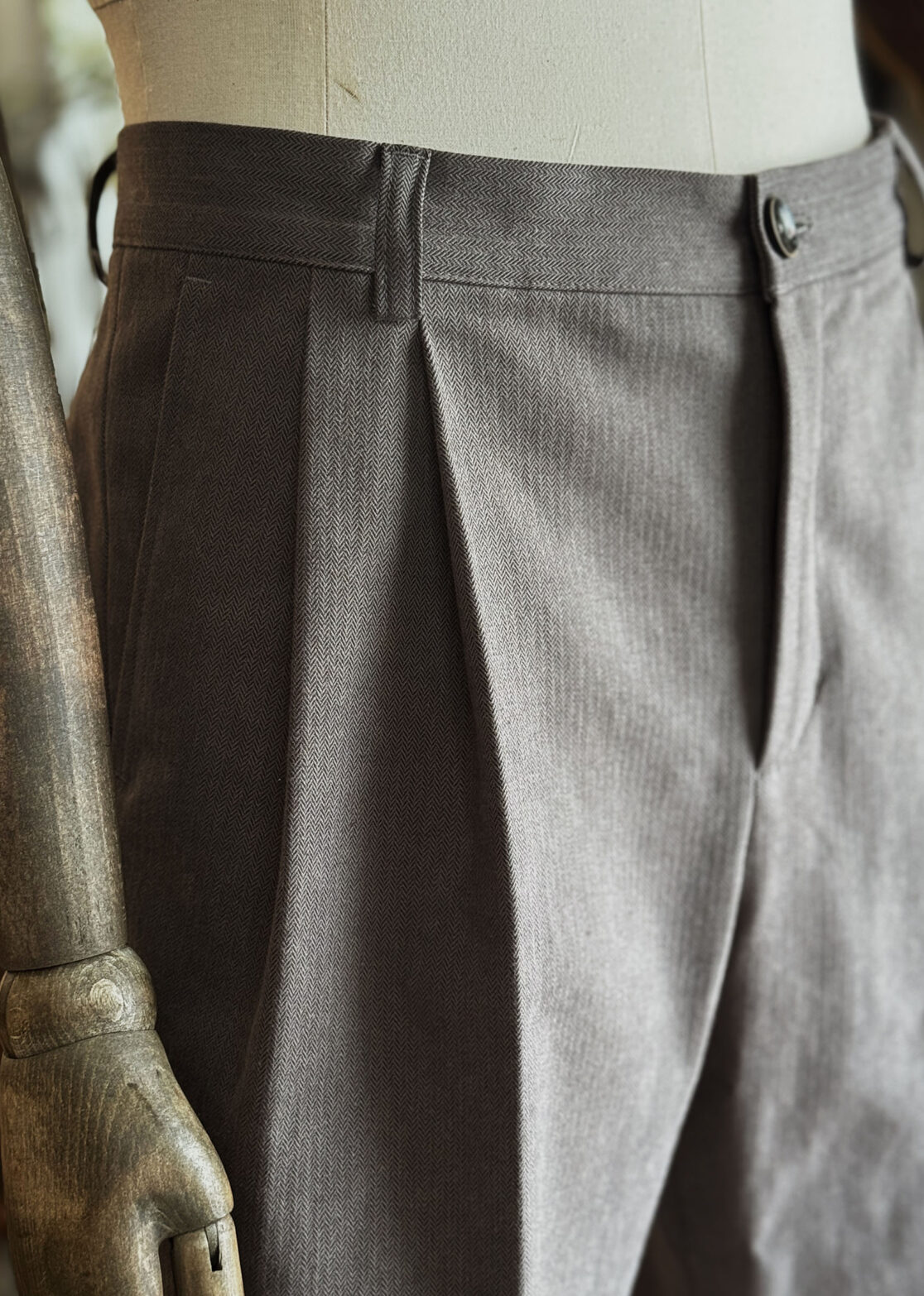 Limited items - NEW IN - Men - Mahorka Grey HB Image Primary